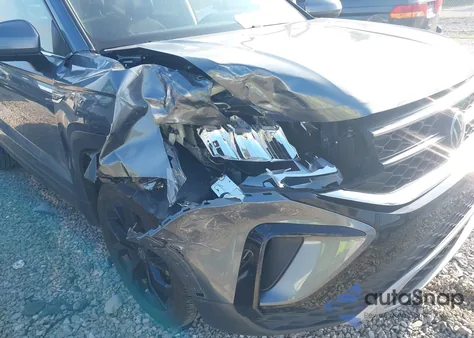 2024 Volkswagen Taos 1.5T Se из США, поврежденный, VIN 3VVEX7B2XRM124779